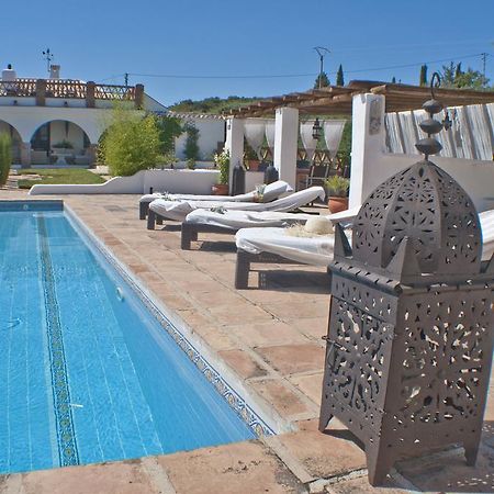 Готель Finca Los Pinos Villanueva del Rosario Екстер'єр фото
